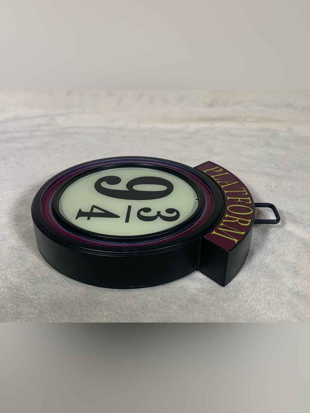 Harry Potter Bundle Figure 9 3/4 Sign Cook Book Ginny’s Wand - Picture 8 of 16